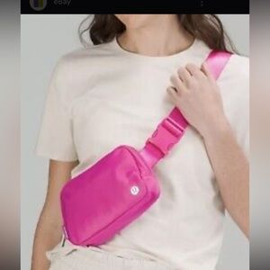 Sonic pink lululemon belt bag